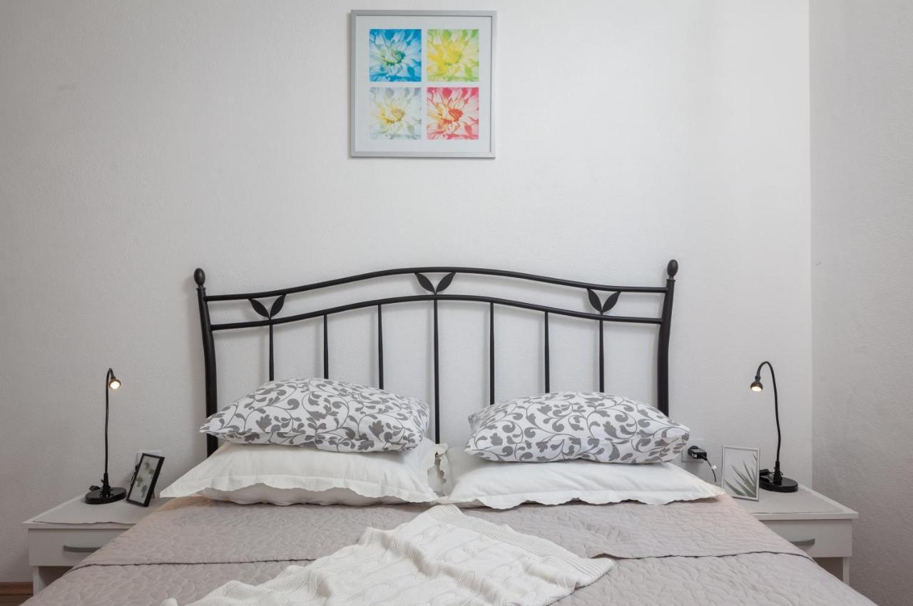Sea View Ela Apartments Подгора Экстерьер фото